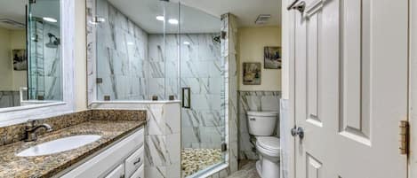 Shower, towels