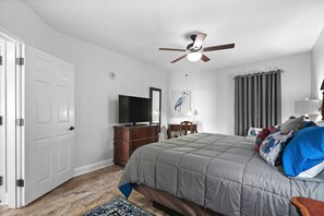 1 bedroom, iron/ironing board, free WiFi, bed sheets - Penthouse Luxury with Amazing Ocean Front Views (Myrtle Beach)