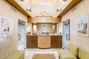 Lobby - Penthouse Luxury with Amazing Ocean Front Views (Myrtle Beach)