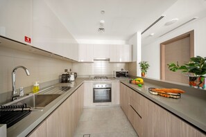 Apartment | 2 bedrooms - Sobha Hartland Waves Grande -2805 2BD (Dubai)