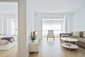 TV - Pepita Bandert Apartments (Cambrils)