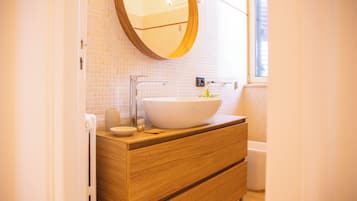 Apartment, Meerblick | Badezimmer