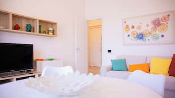 Apartment, Meerblick | Wohnbereich