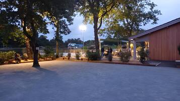 Enceinte de lâhĂ©bergement