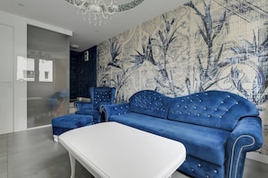 Apartamento | Sala de estar | TV de tela plana