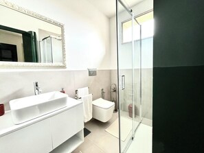 Bathroom - Dedalo's Home (Mazara del Vallo)