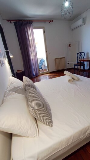 Double Room, Balcony | Wi-fi percuma 