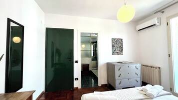 Camera doppia, balcone | Wi-Fi gratuito