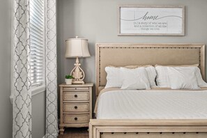 Fer et planche à repasser, Wi-Fi, draps fournis