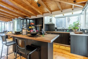Private kitchen - Rustic - Private Rooftop Garden & City View Athens (Egaleo)