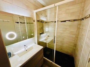 Shower, hair dryer - Warm stay close to the slopes and the lake! (Gérardmer)