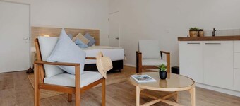 Bailey Estate—Margaret River Lakeside Stay