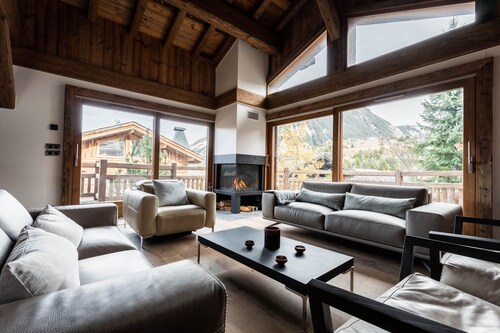 Chalet Orrana in the heart of Courchevel Village