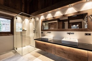 Shower, towels, toilet paper