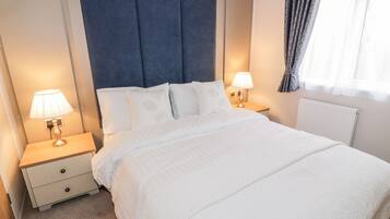 3 bedrooms, individually decorated, individually furnished, free WiFi