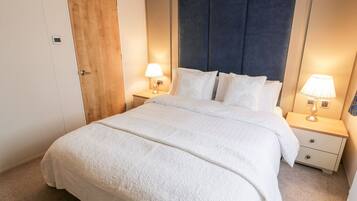 3 bedrooms, individually decorated, individually furnished, free WiFi