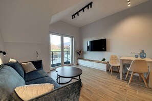 Studio | Silitysrauta/-lauta, ilmainen Wi-Fi