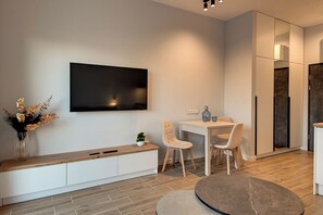 Studio | Fer et planche à repasser, accès au Wi-Fi (inclus)