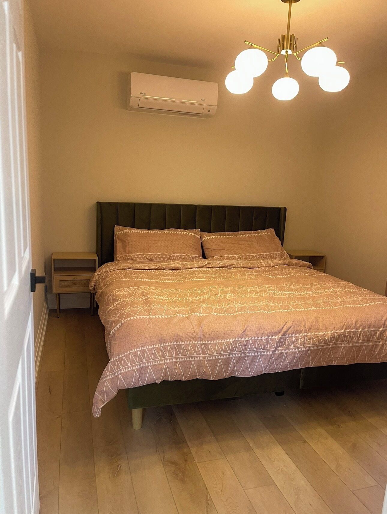 1 habitación, wifi y ropa de cama 