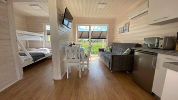 2 habitaciones, tabla de planchar con plancha y wifi gratis