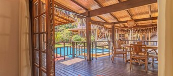 Casa em Ilhabela com Piscina e Churrasqueira