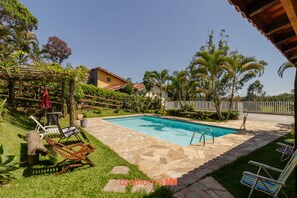 Pool - Casa em Igaratá com Acesso ao Lago e Piscina (Igaratá)