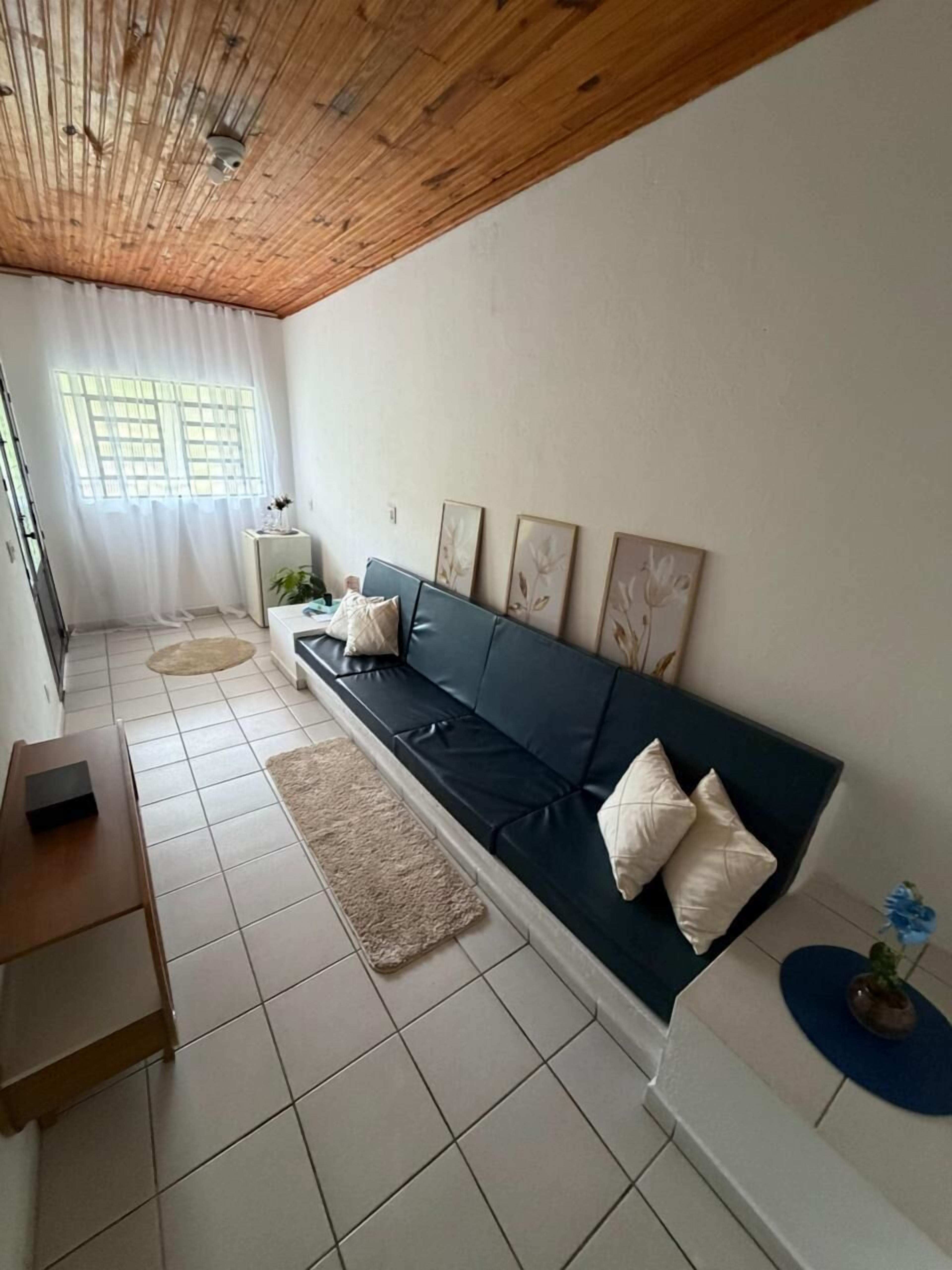 Apartamento clássico, vista para o jardim | Área de estar