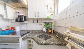 Fridge, microwave, stovetop, electric kettle