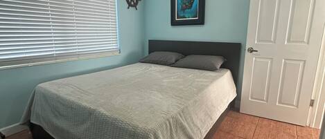 2 bedrooms, free WiFi, bed sheets