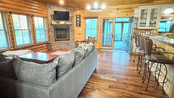 Télévision, cheminée