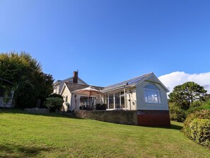 Exterior - Hawksdown (Lyme Regis)