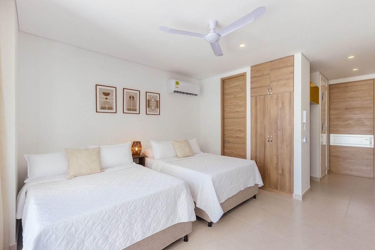 Estudio, 2 camas matrimoniales