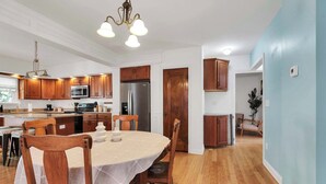 Dining - Charming 4-BR + Fenced Yard - Near Grandview (Columbus)