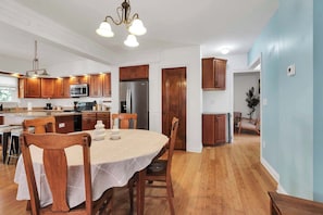 Dining - Charming 4-BR + Fenced Yard - Near Grandview (Columbus)