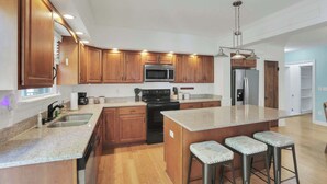 Private kitchen - Charming 4-BR + Fenced Yard - Near Grandview (Columbus)