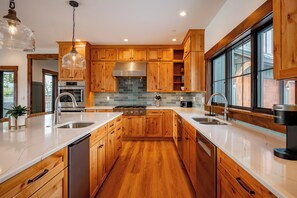 Fridge, microwave, oven, stovetop - Newly Constructed Lake Access Home w/ Private Pool (Swanton)