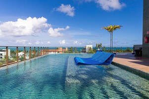 Apartamento básico | Piscina | Piscina externa
