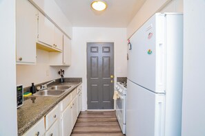 Microonde, forno, piano cottura