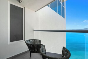 Panoramic Studio, Balcony, Partial Sea View | Terrace/patio - Amazing Apartments - Hotel Zone (Puerto Vallarta)