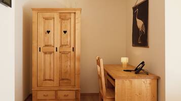 Chambre Simple, vue montagne