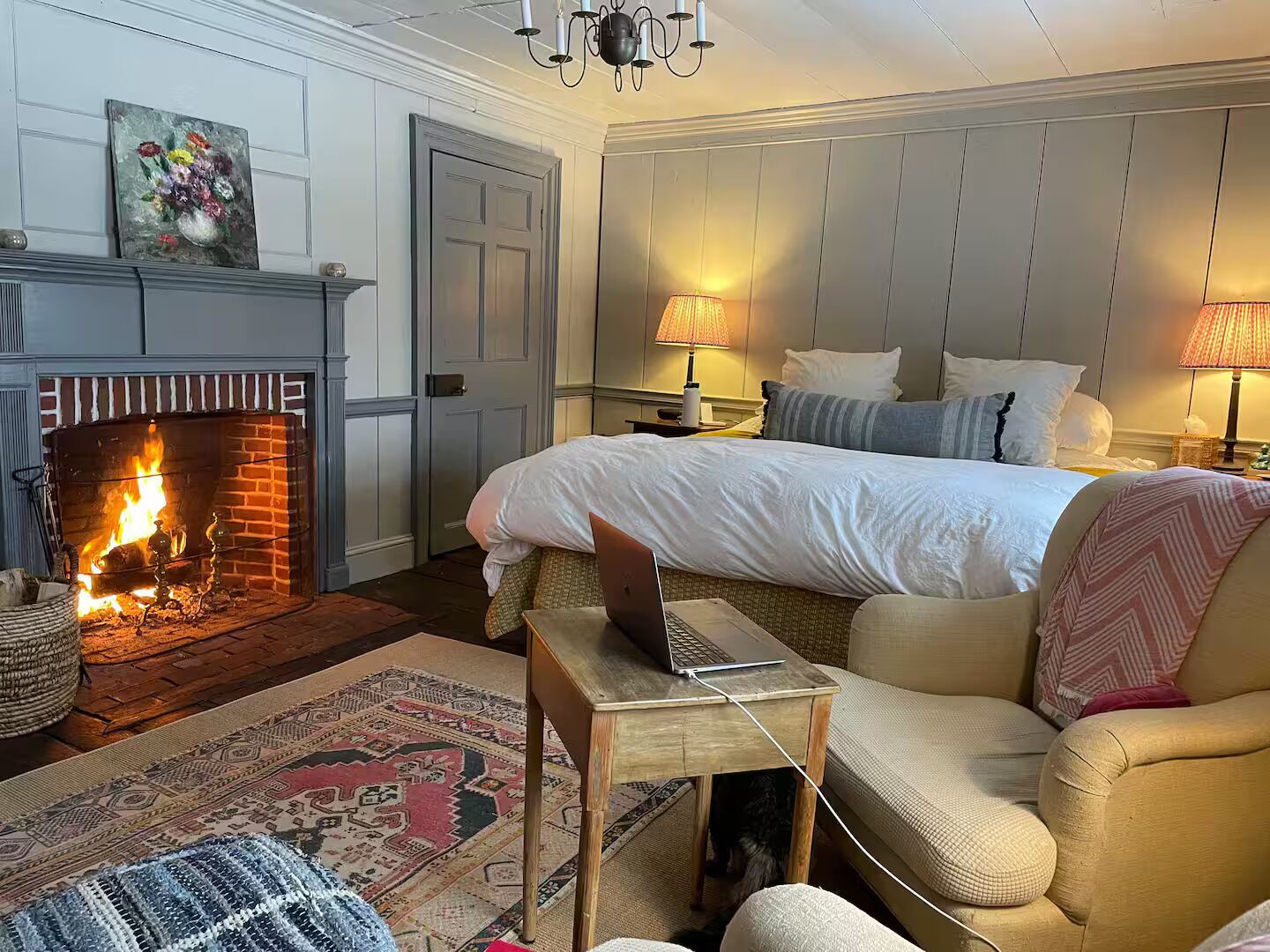 4 bedrooms, WiFi, bed sheets