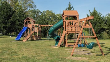 Kondominium (3 Bedrooms) | Fasilitas properti