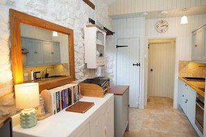 Fridge, microwave, dishwasher, toaster - Little Rogeston Cottage, Nolton Haven (Nolton Haven)