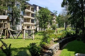 Children’s area - Dream Apartment in Pucon | First Floor with Pool View (Pucon)