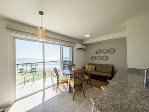 Interior - Ocean Getaway -V5-3D 3 bed, 2 bath (Punta Chame)