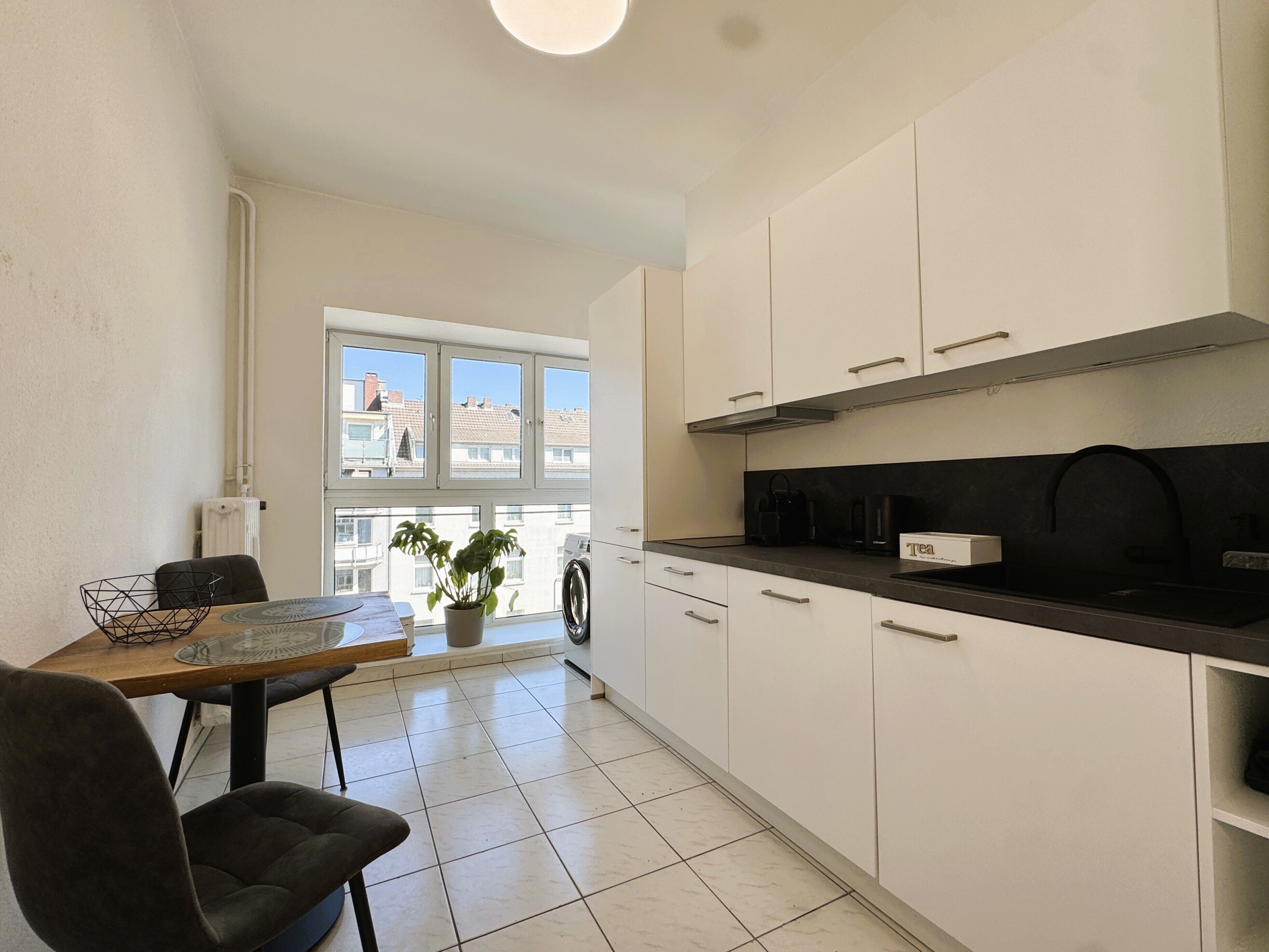 Kühlschrank, Herdplatte, Geschirrspüler