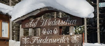 Guesthouse Waldhüsle with Mountain Views, Garden and Wi-Fi