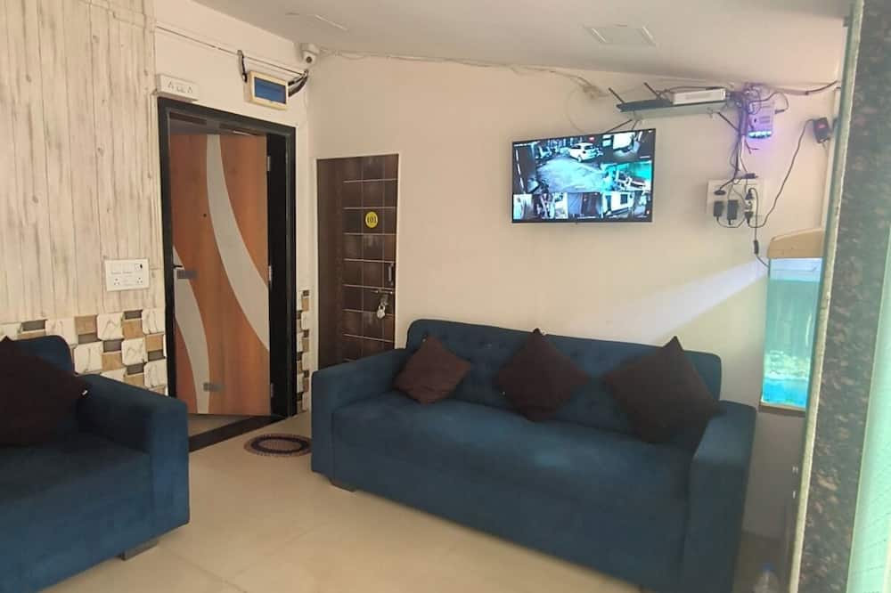 Tanaji Residency