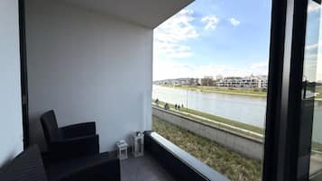 Leilighet – superior, balkong, elveutsikt | Balkong