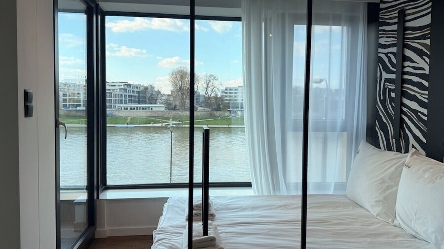 Riva Verona - Vistula View & Parking by Downtown Apartments